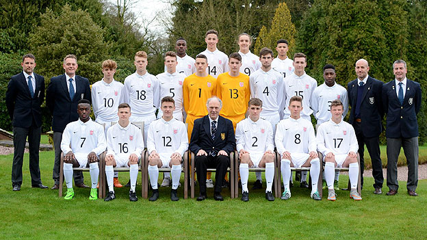 Photograph of The England Schoolboys' Under 18 Squad :: 2015-2016