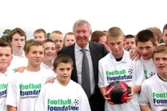 Sir Alex opens Broadoak's Sports Facilities