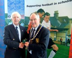 Jeff Smith (Left) is awarded ESFA Life Membership